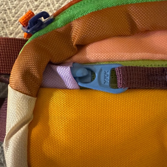 Cotopaxi Hip Pack Del Dia Multicolor Unisex All Season,Repurposed Material, NWT - Picture 11 of 12